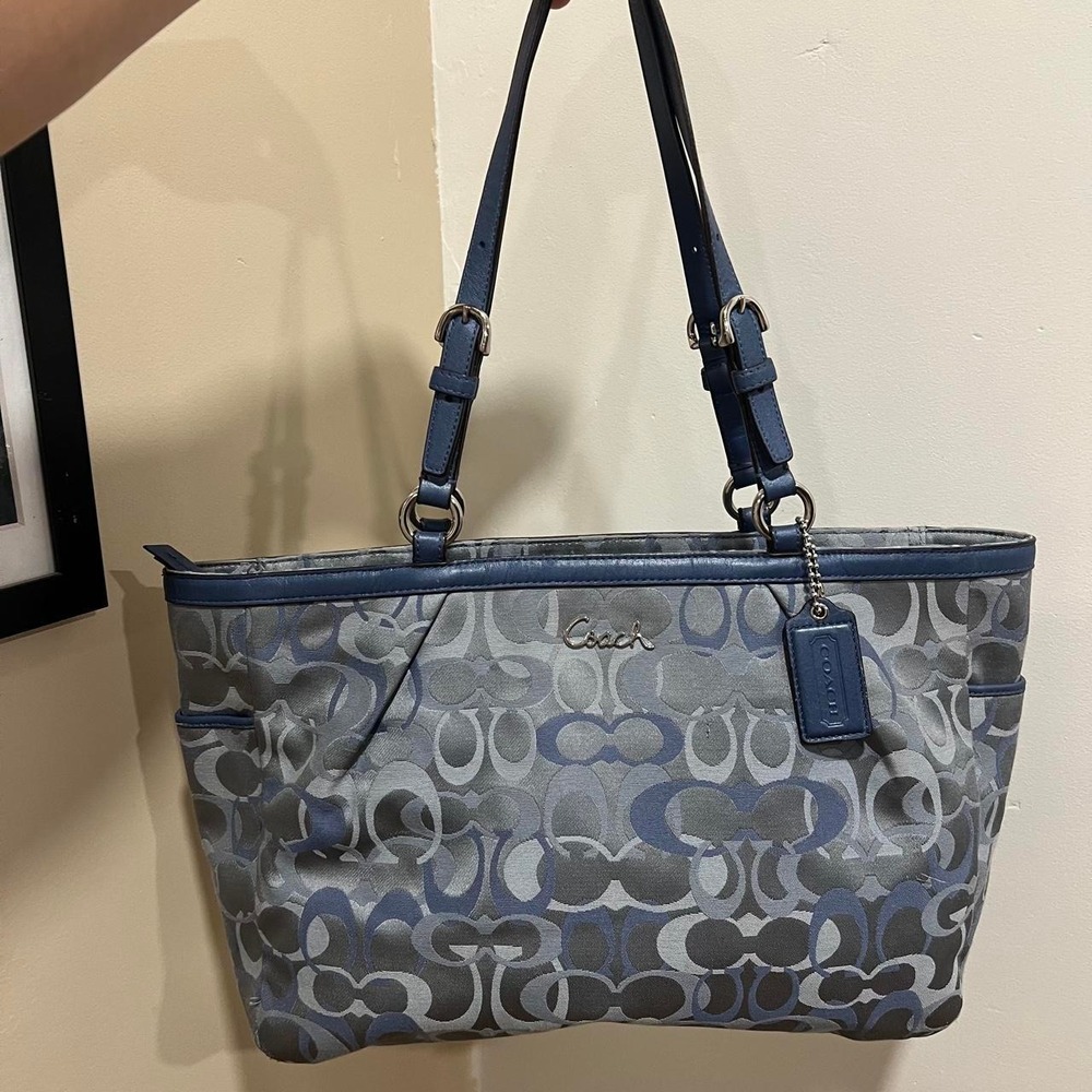 Y2K 2000s Coach Optic Signature C Monogram Gallery Tote Shoulder Bag/Handbag